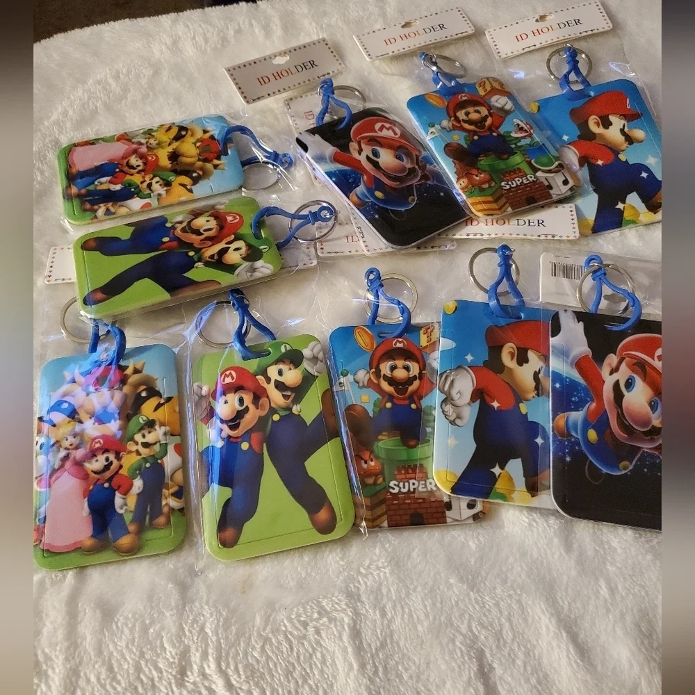 Super Mario ID Holder 5